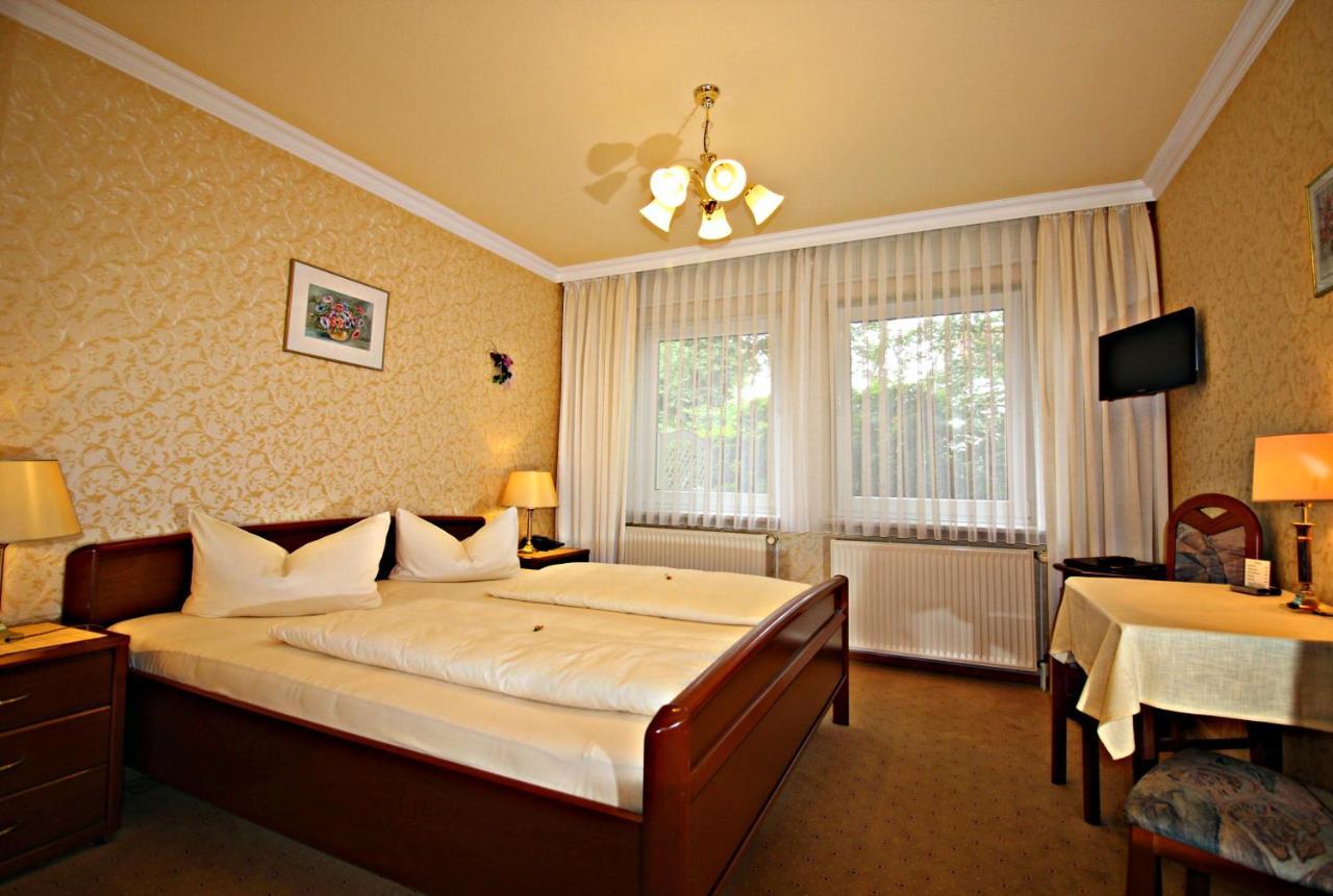 Hotel-Garni Haus Johanna Einbeck Exteriör bild