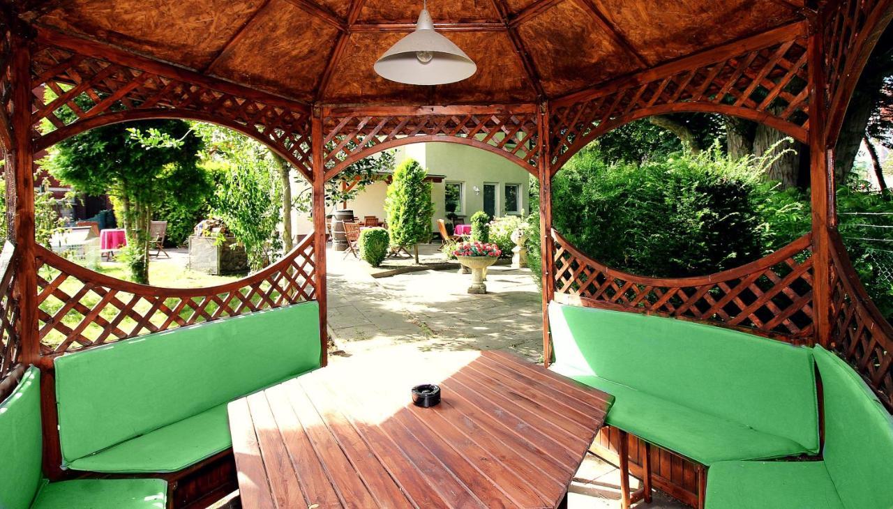 Hotel-Garni Haus Johanna Einbeck Exteriör bild